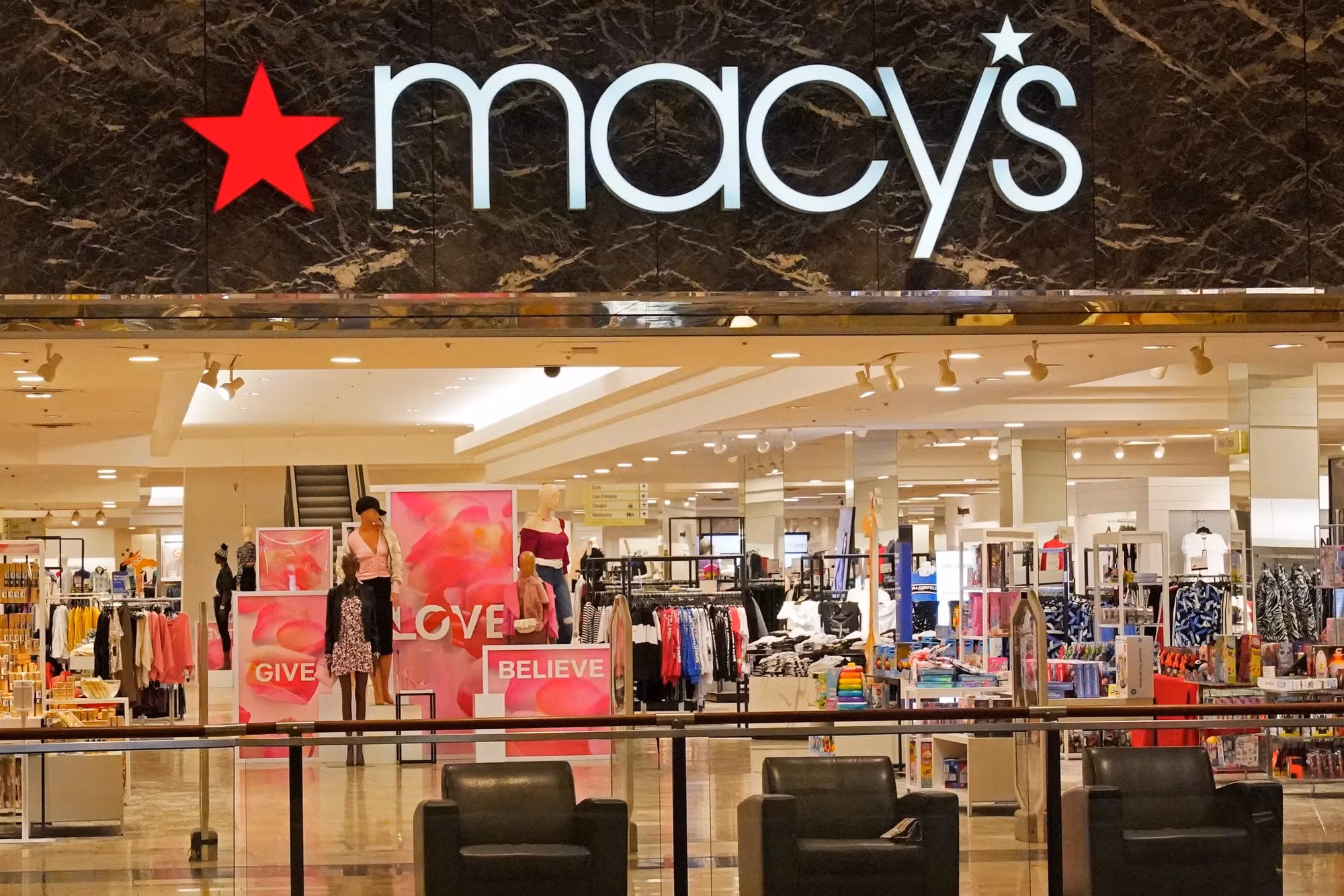 macys-department-mall-store-ap-01-2094.jpg