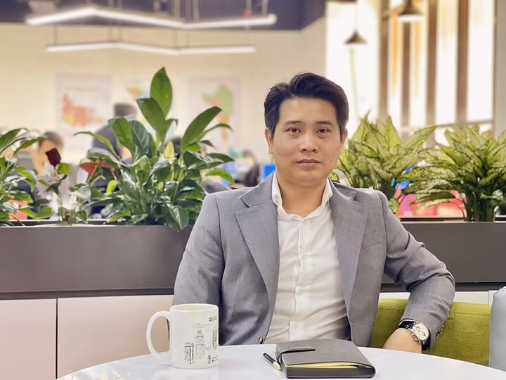dang-duy-linh-ceo-homeup-up-4449.jpg