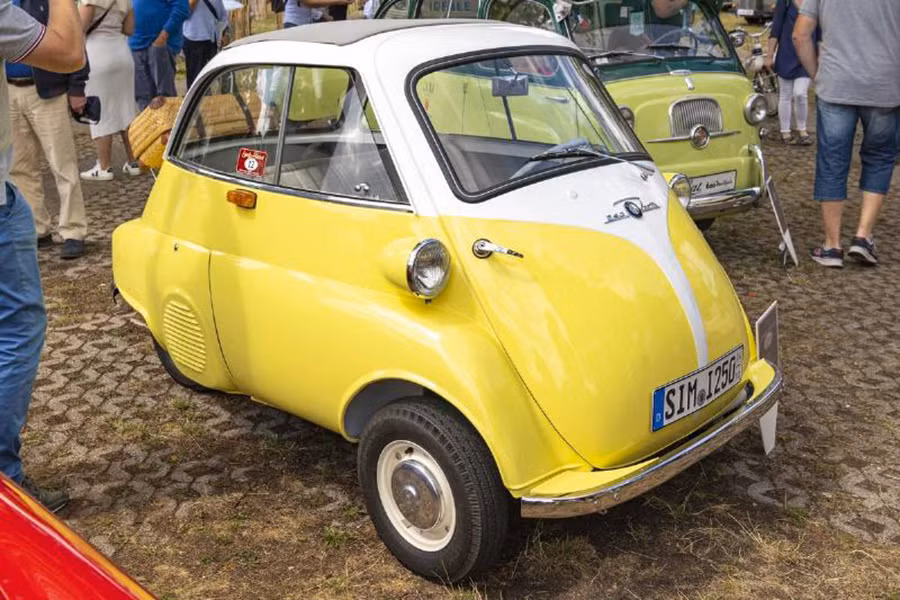 bmw-isetta-9338.jpeg