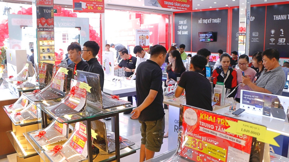 fpt-retail-frt-se-mo-them-400-nha-thuoc-long-chau-va-mo-moi-100-trung-tam-tiem-chung-nam-nay-6605997a6aa18-301.jpg