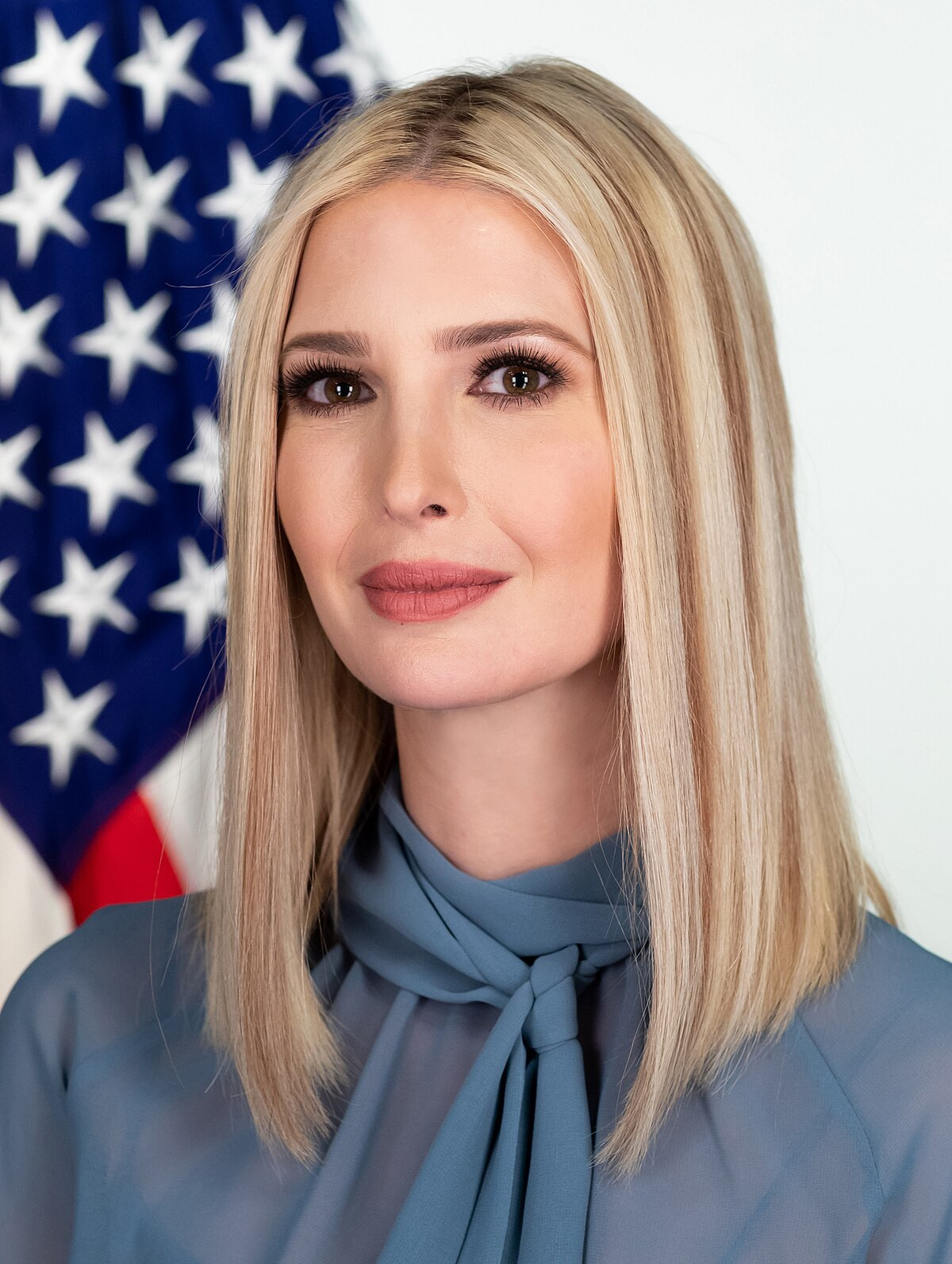 ivanka-trump-official-portrait-cropped-3793.jpg