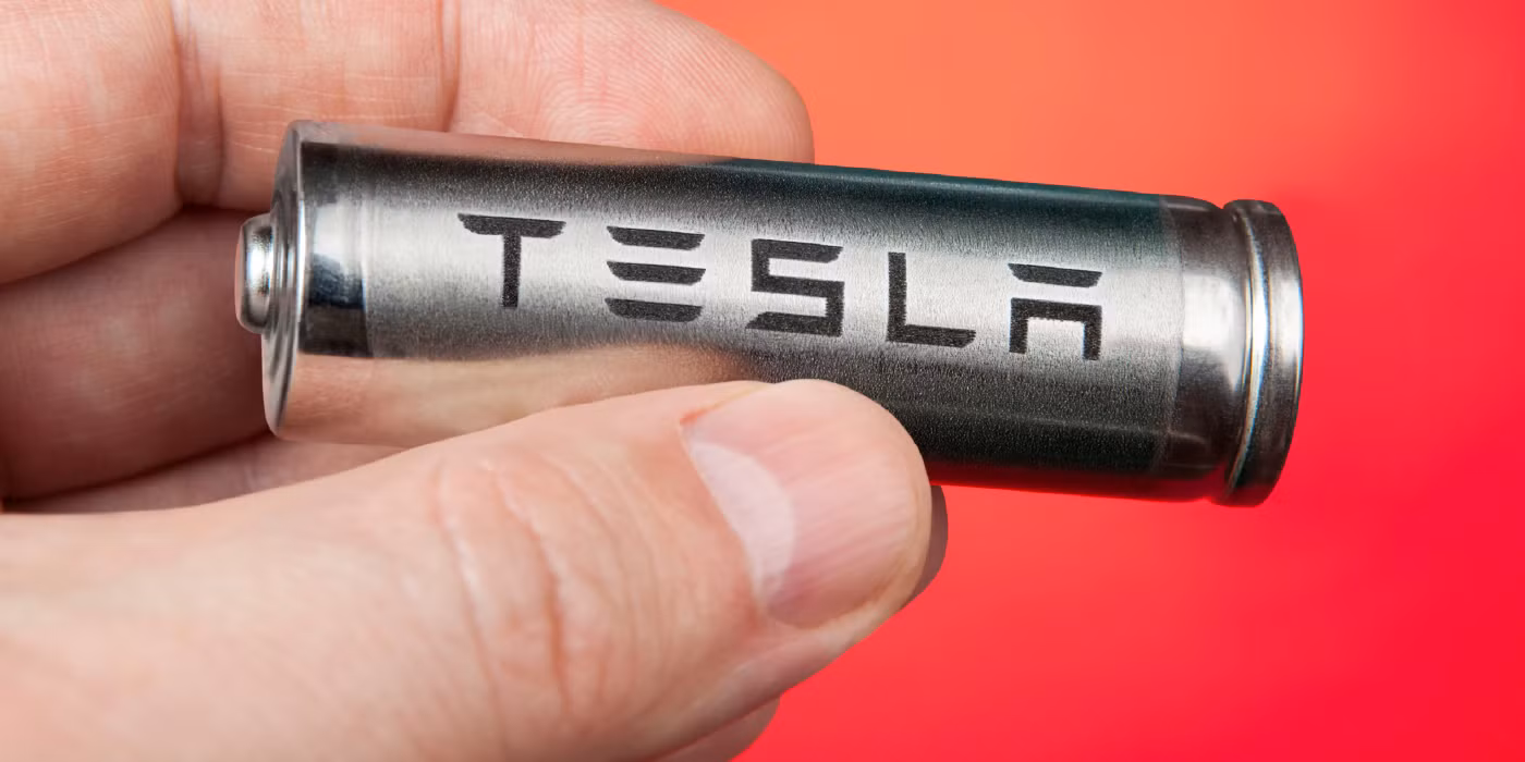 pin-tesla-vneconomyautomotive4.jpeg