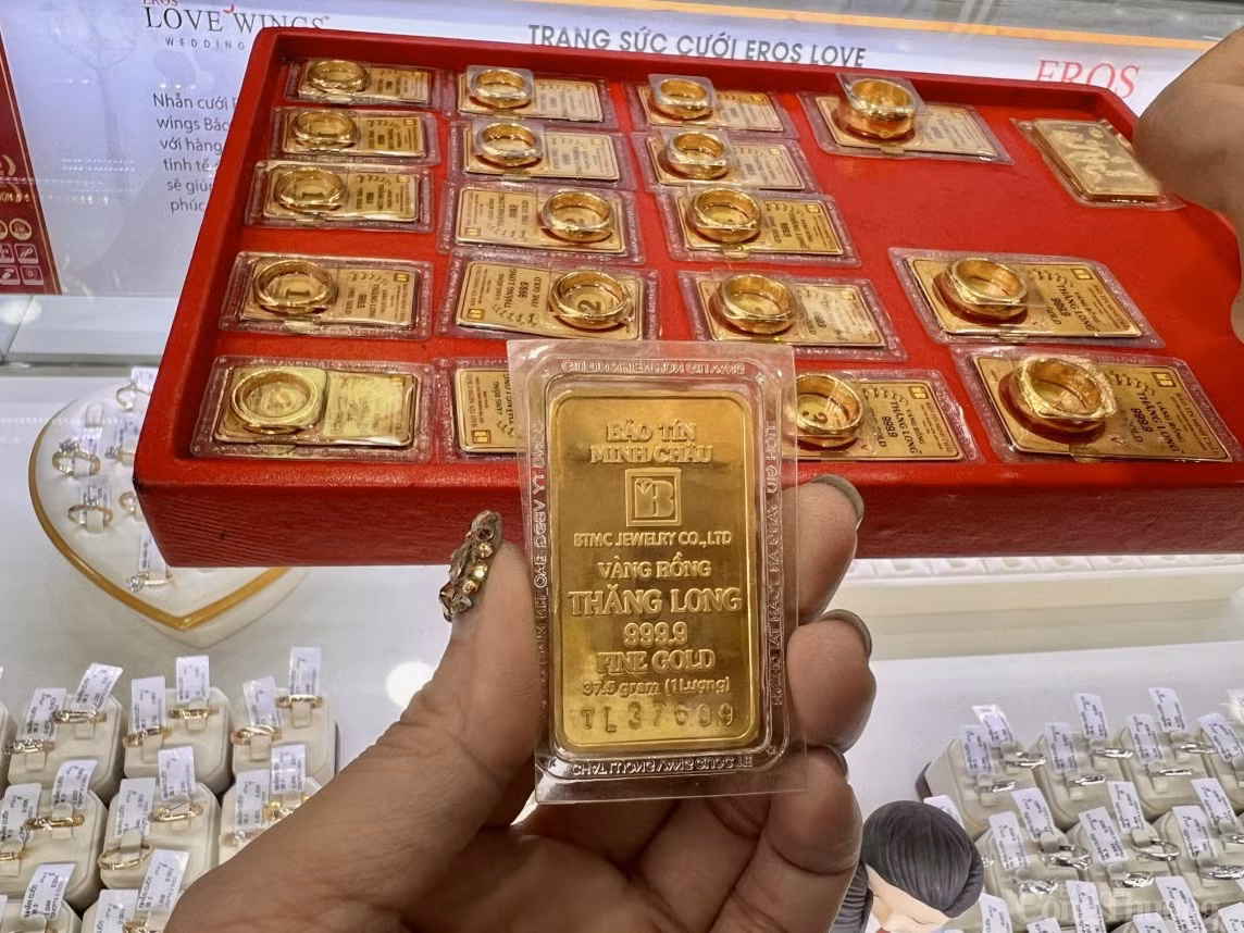 vang-nhan-3450.png