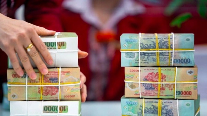 Sóng tăng lãi suất trở lại, gửi tiết kiệm ở đâu hưởng lợi lớn nhất?