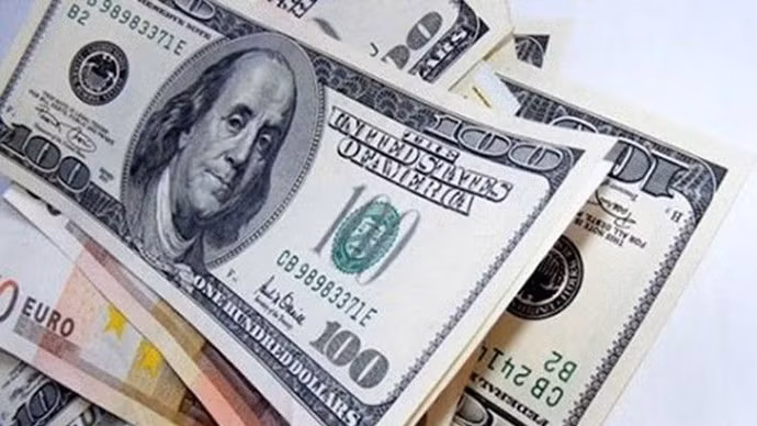 Tỷ giá USD hôm nay ngày 8/4: Đồng USD suy yếu sau thông tin ngừng bắn 2 tuần giữa Mỹ và Iran