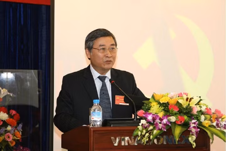 Ông Phí Thái Bình: “Họ bảo chúng tôi mua ống Trung Quốc giá rẻ, khai đắt lên để lấy tiền“