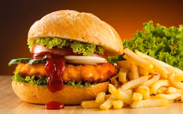 Vỡ mộng đồ ăn nhanh: Lỗ triệu USD, đại gia fast food đóng cửa