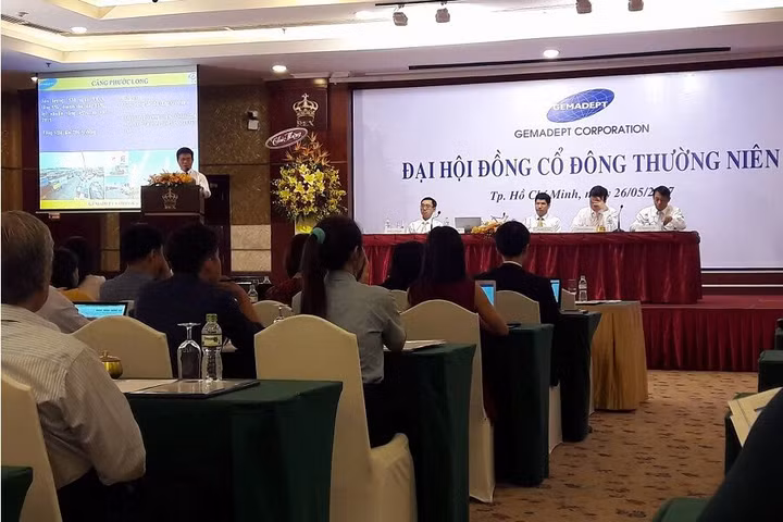 ĐHĐCĐ Gemadept: Năm 2017 chia cổ tức đặc biệt 85%, cộng với 15% cổ tức năm 2016