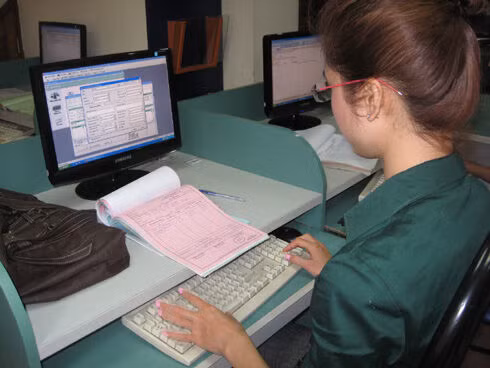 Những trường hợp không được làm kế toán