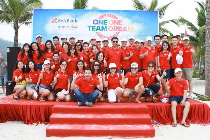 Ngân hàng “tung chiêu” giữ nhân tài