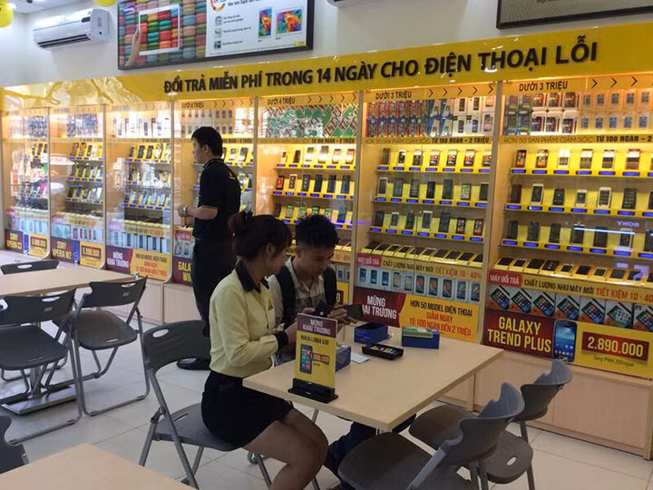 Thế Giới Di Động đồng loạt cho lên kệ 2 dòng sản phẩm mới đình đám của Samsung và HTC