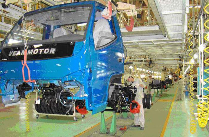 Thu ngàn tỷ mỗi năm từ Honda, Toyota và Ford, cổ phiếu VEAM vẫn "ế"