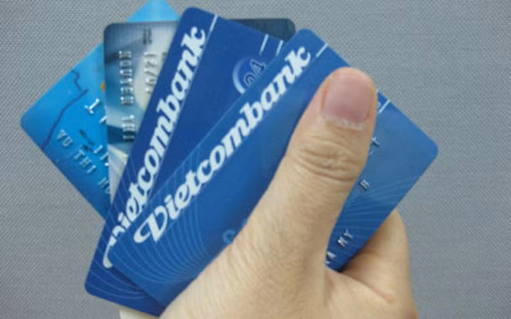 Vụ 500 triệu đồng “bốc hơi”: Lỗi của khách hàng hay Vietcombank?