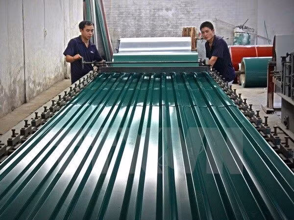 Indonesia khởi xướng điều tra bán phá giá tôn màu từ Trung Quốc và Việt Nam