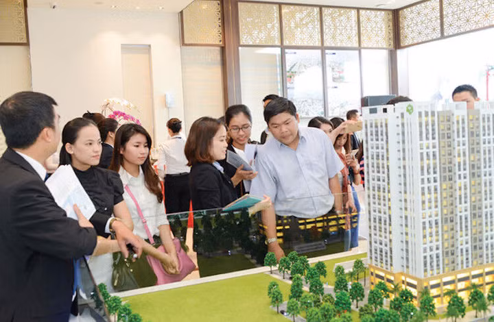 Phó thủ tướng cảnh báo “bong bóng” bất động sản