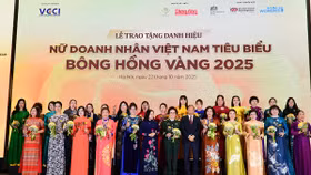 Vinh danh 14 nữ doanh nhân VACOD và HBA đạt giải Bông Hồng Vàng 2025