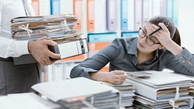 Nhận biết sớm vấn đề sức khỏe tâm thần và cách đối phó với căng thẳng