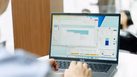 ASUS ra mắt Vivobook S14/S16 mỏng nhẹ, pin lâu tới 20 giờ