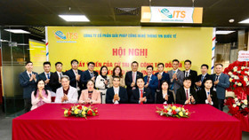 Công ty CP Giải pháp CNTT Quốc tế tổ chức Hội nghị lấy ý kiến cử tri nơi công tác giới thiệu người ứng cử đại biểu HĐND TP. Hà Nội nhiệm kỳ 2026-2031