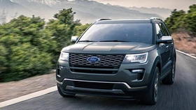 Ford triệu hồi hơn 4.000 xe Explorer tại Việt Nam