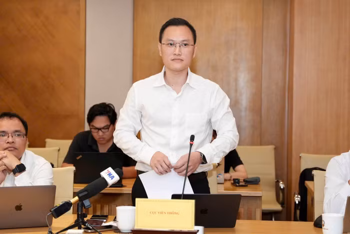 Ông Nguyễn Anh Cương, Phó Cục trưởng Cục Viễn thông thông tin tại họp báo