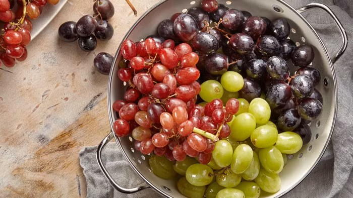 seasons-sweetest-grapes-hero-ttw-cr1022781282-sr1500844-ql100.jpg