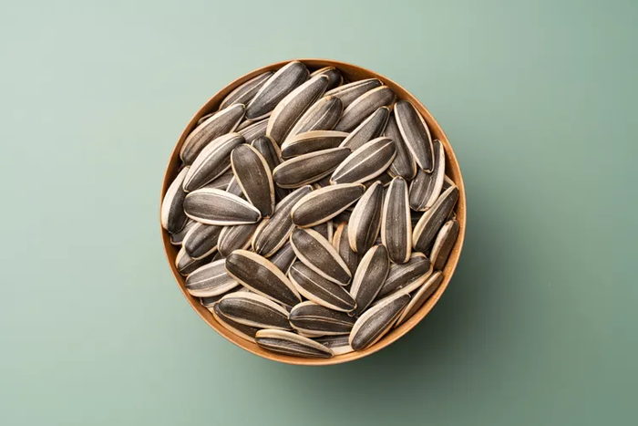 health-gettyimages-sunflowerseeds-65f562befd21468287c5ea661e1108c9.jpg