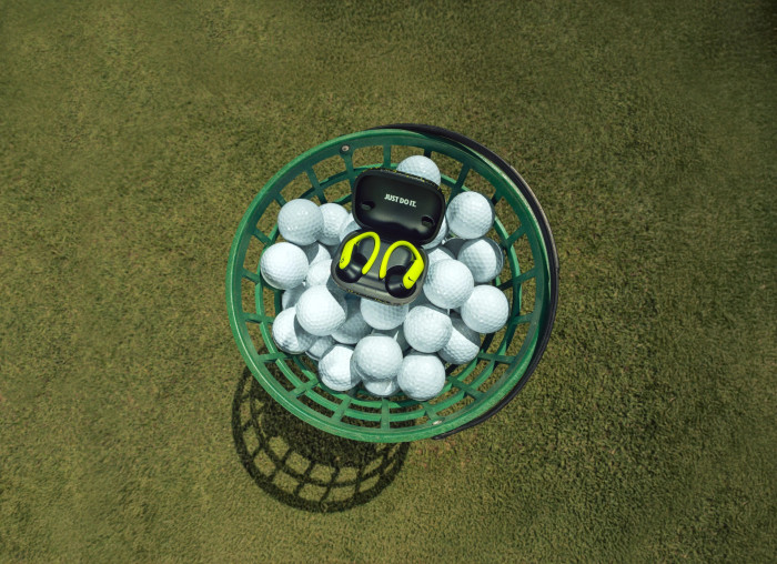 Nike bắt tay Beats ra mắt tai nghe thể thao đo nhịp tim giá hơn 6 triệu đồng