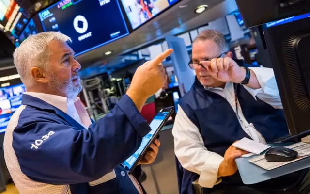 Phố Wall tăng mạnh, dữ liệu việc làm củng cố khả năng cắt giảm lãi suất