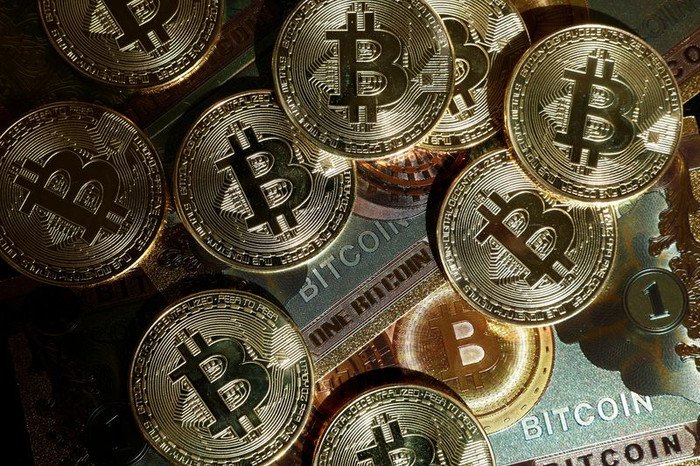 Bitcoin 'lại' phá kỷ lục, cán mốc 72.000 USD khi nhu cầu tăng cao