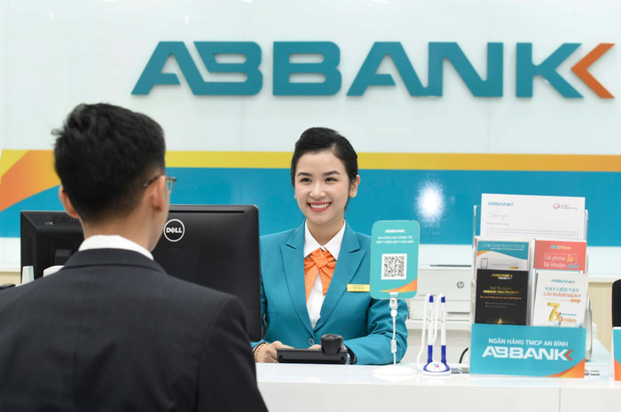 Lãi suất huy động ngân hàng ABBank tăng, giảm thế nào trong tháng 8/2024?