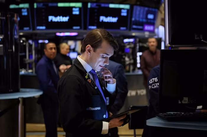 Chứng khoán Mỹ phục hồi khi thị trường lắng nghe những bình luận từ Fed