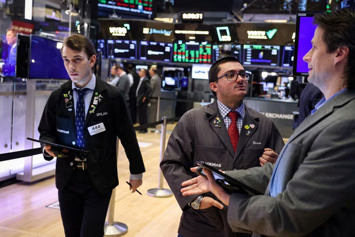 S&P 500 và Dow Jones tiếp tục lập kỷ lục mới nhờ đà tăng trưởng của Nvidia