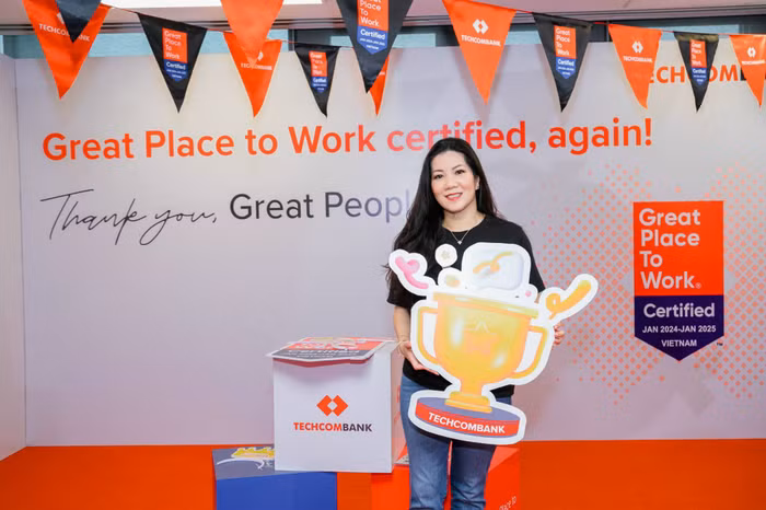 Bà Nikki Đặng Mỹ Quyên, Giám đốc Khối Quản trị Nguồn nhân lực