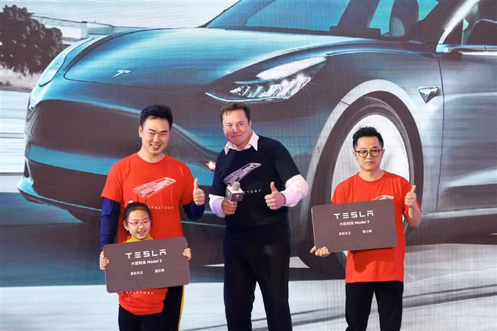 Tesla.jpg