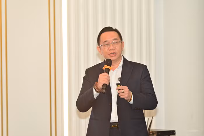 ong-tran-thien-long-chia-se-ve-mot-so-xu-huong-chuyen-doi-xanh-nha-may-khu-cong-nghiep-300.jpeg