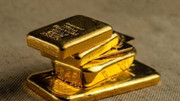 Vàng SJC lao dốc mạnh, mất tới 700.000 đồng mỗi lượng