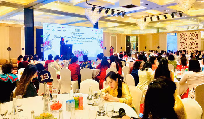 HNEW tổ chức chương trình tiệc ngoại giao 2025