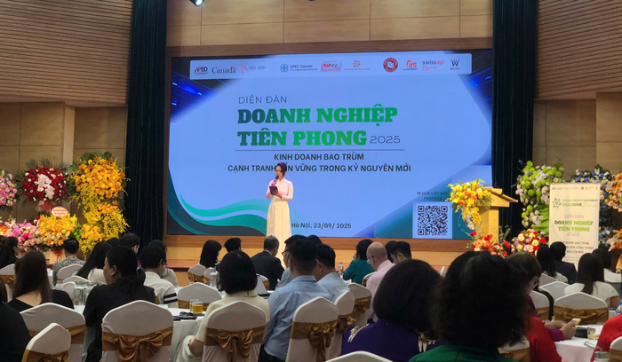 Toàn cảnh Diễn đàn doanh nghiệp tiên phong 2025 anh-chup-man-hinh-2025-09-23-luc-30125-ch.png