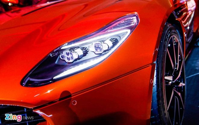 Aston Martin DB11 ra mắt giới đại gia Đông Nam Á ảnh 9 Aston Martin DB11 ra mat gioi dai gia Dong Nam A hinh anh 9