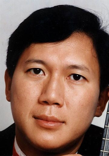 Theo thông tin trên Hồ sơ nạn nhân ngày 11/9/2001 của Lầu Năm Góc, anh Nguyễn Ngọc Khang sống tại thành phố Fairfax, Virginia, Hoa Kỳ. Anh Khang làm việc cho Cơ quan Hệ thống Thông tin Quốc phòng, rồi làm quản trị hệ thống tại Trung tâm Chỉ huy Hải quân Hoa Kỳ thuộc Lầu Năm Góc trong 13 năm. Ảnh:Washington Post