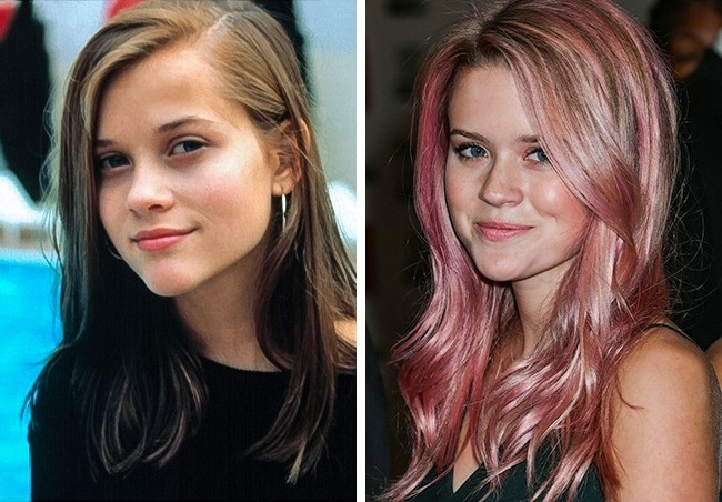 Reese Witherspoon năm 15 tuổi và cô con gái xinh đẹp Ava Phillippe, 16 tuổi, sở hữu đường nét và khuôn miệng như sinh đôi. Reese Witherspoon năm 15 tuổi và cô con gái xinh đẹp Ava Phillippe, 16 tuổi, sở hữu đường nét và khuôn miệng như sinh đôi.