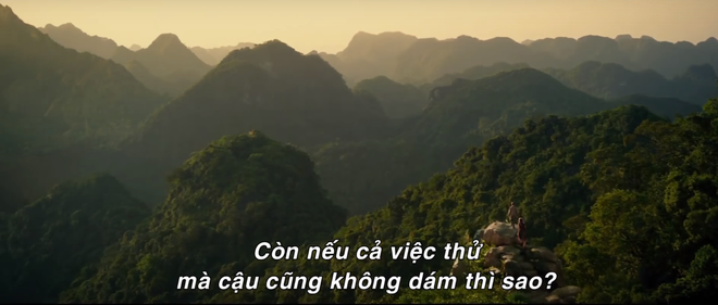 Hình ảnh cánh đồng lúa trải dài tuyệt đẹp, những dãy núi hùng vĩ tại Ninh Bình trở thành bối cảnh đẹp như tranh trong bộ phim.