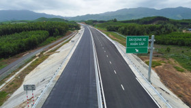 Có 7 doanh nghiệp đề xuất tham gia đầu tư mở rộng cao tốc Bắc - Nam phía Đông