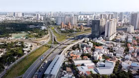 Cung và cầu phân khúc căn hộ TP.HCM và vùng phụ cận cùng tăng