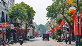 Sau sắp xếp đơn vị hành chính, Hà Nội có 56 đơn vị cấp xã mới, còn TP.HCM có 41 phường mới