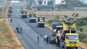 Nhiều “ông lớn” tham gia dự án đầu tư công lãi đậm