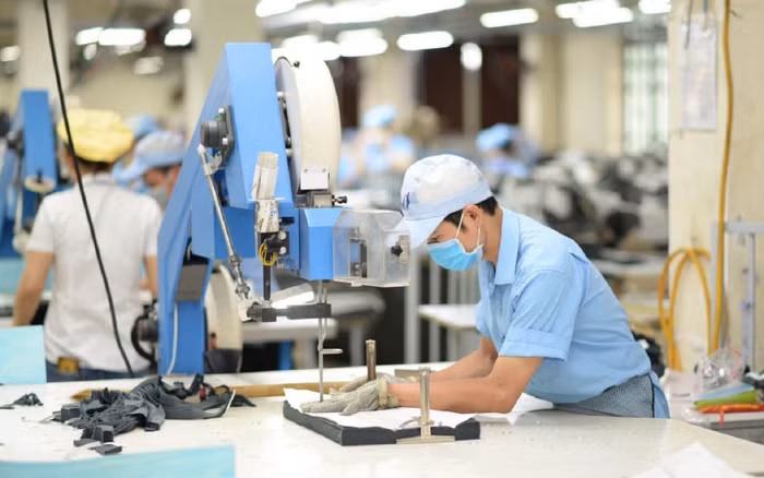 Hàng rào thuế quan Mỹ siết chặt, nhóm doanh nghiệp nào sẽ chịu “sóng gió” lớn nhất 