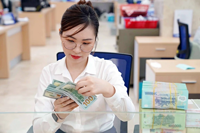 Lãi suất huy động kỳ hạn 3 tháng ngân hàng nào cao nhất tháng 12/2023?