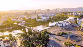 “Cánh cửa” mở ra thế giới tại giao lộ hoàng kim sôi động bậc nhất Móng Cái